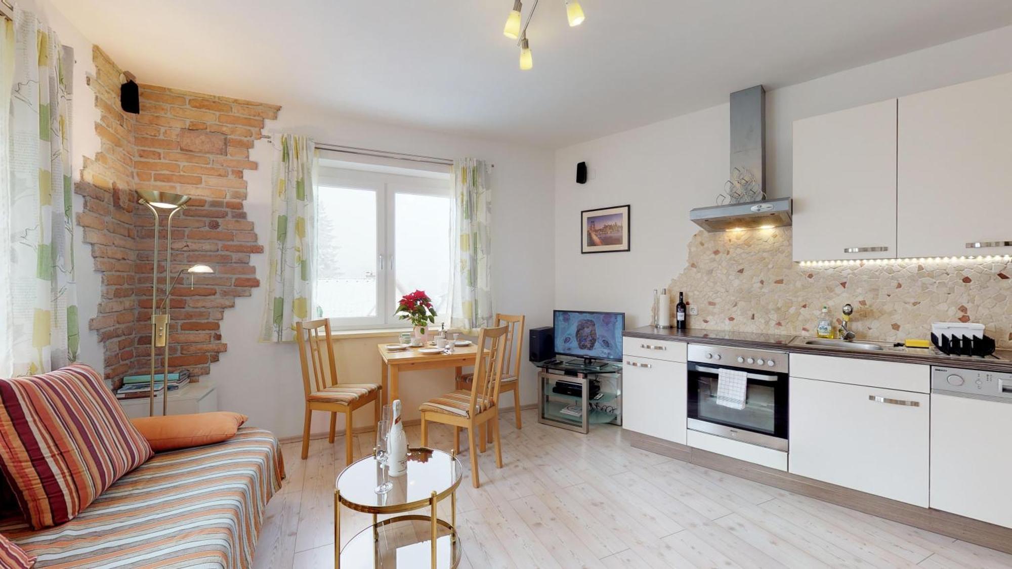 Topwohnung 45M2 Oder Weisses Zimmer 15 M2 - Naehe Gruenberg Gmunden Exterior foto
