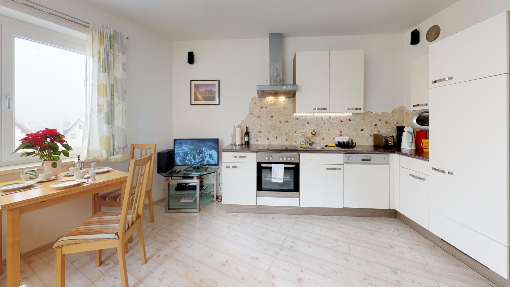 Topwohnung 45M2 Oder Weisses Zimmer 15 M2 - Naehe Gruenberg Gmunden Exterior foto