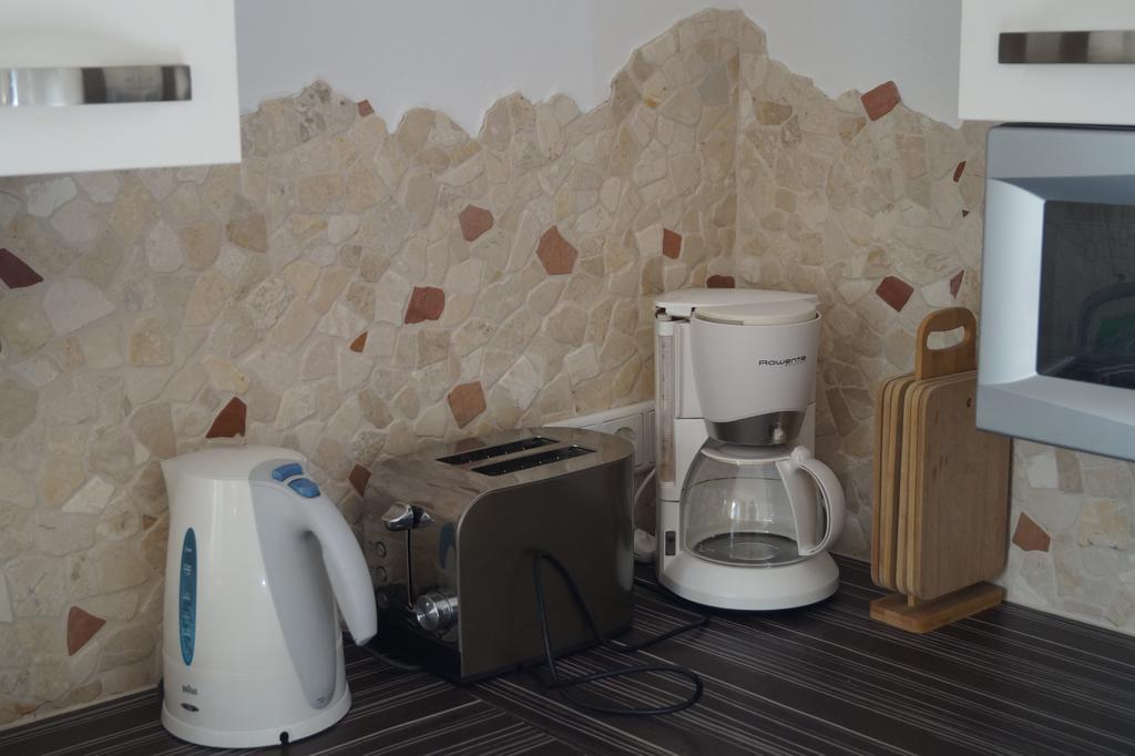 Topwohnung 45M2 Oder Weisses Zimmer 15 M2 - Naehe Gruenberg Gmunden Habitación foto