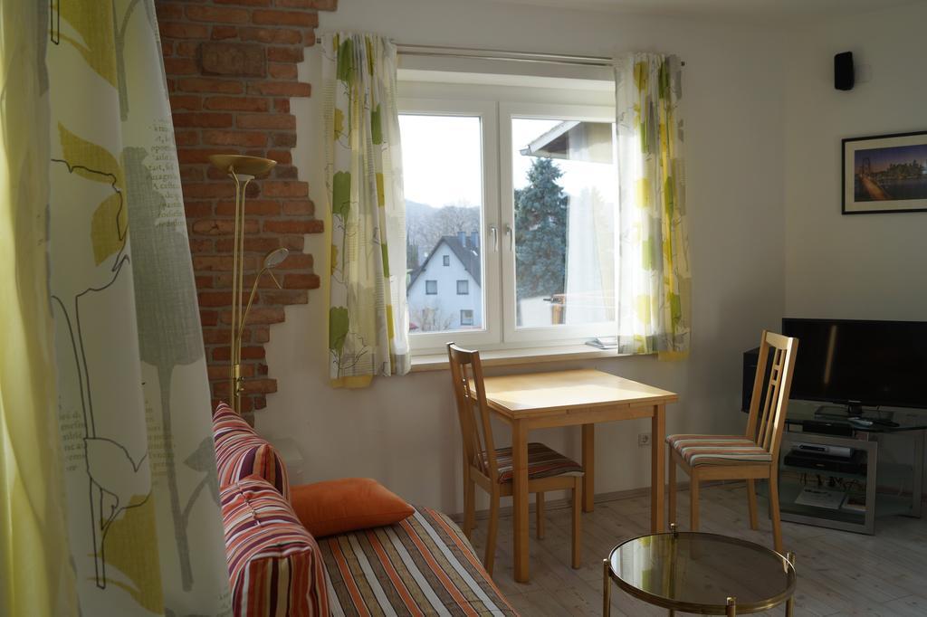 Topwohnung 45M2 Oder Weisses Zimmer 15 M2 - Naehe Gruenberg Gmunden Exterior foto